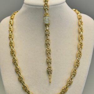 Set Gucci con Broche Brillante